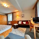 Hotel Zum Loewen, Parkplatz, Wlan, Zentral 3*