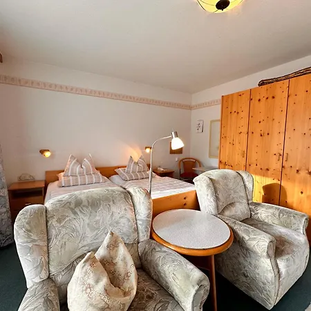 Hotel Zum Loewen, Parkplatz, Wlan, Zentral Bad Steben