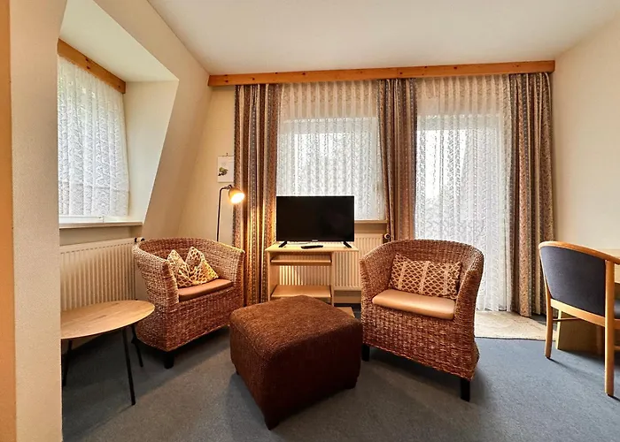 Pension Zum Loewen, Parkplatz, Wlan, Zentral 3* Bad Steben