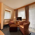 ホテル Zum Loewen, Parkplatz, Wlan, Zentral バート・シュテーベン