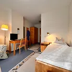 Zum Loewen, Parkplatz, Wlan, Zentral