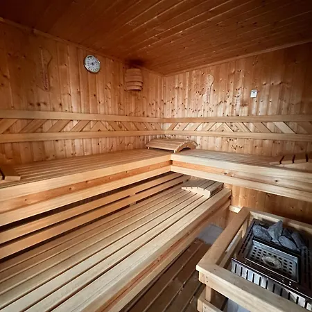 Zum Loewen, Parkplatz, Fruehstueck, Wlan, Zentral Hotel